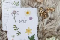 17 lovely wedding stationery with pressed blooms and leaves is amazing for a spring or summer wedding