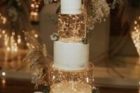 a modern boho wedding cake