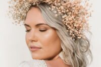 a peachy pink dried baby’s breath flower crown is a stylish and very delicate addition to a spring bridal look