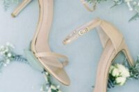 19 ultra-minimalist nude strappy wedding shoes with high heels are a timeless idea for a wedding and not only