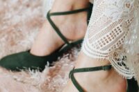 27 dark green wedding shoes with criss-cross straps are a beautiful idea for a fall or winter bride