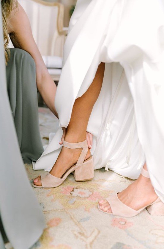 nude wedding shoes with large block heels and ankle straps are a great idea with much comfort