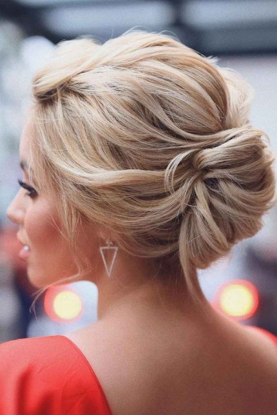 Wedding Updos For Long Hair 2024 Guide: 40+ Best Looks