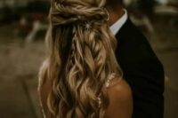 a lovely celestial wedding hairstyle