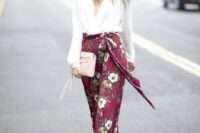 53 purple floral wideleg pants, a white blouse, a white bag and white heels are great for a summer wedding guest look