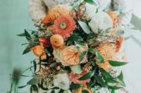 a gorgeous spring wedding bouquet