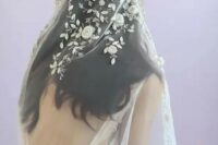 43 a gorgeous veil with realistic floral and leaf appliques of lace and beads for a romantic bride