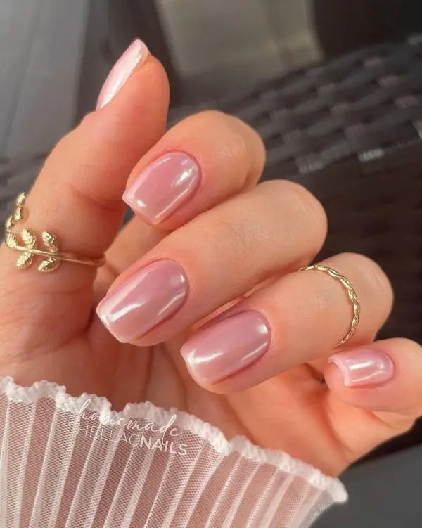 a beautiful pink glazed donut manicure of a comfortable square oval shape is a perfect idea for a no-fuss bridal look