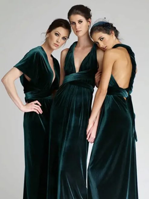 beautiful mismatching dark green bridesmaid maxi dresses are a gorgeous idea for a fall or winter wedding, they can also fit a Christmas celebration