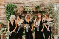 teal and forest greeen mismatching bridesmaid dresses plus nude shoes make them look super hot and refined