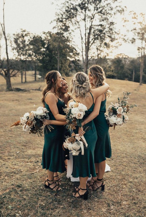 matching emerald midi bridesmaid dresses and black block heels are a cool solution for summer and fall