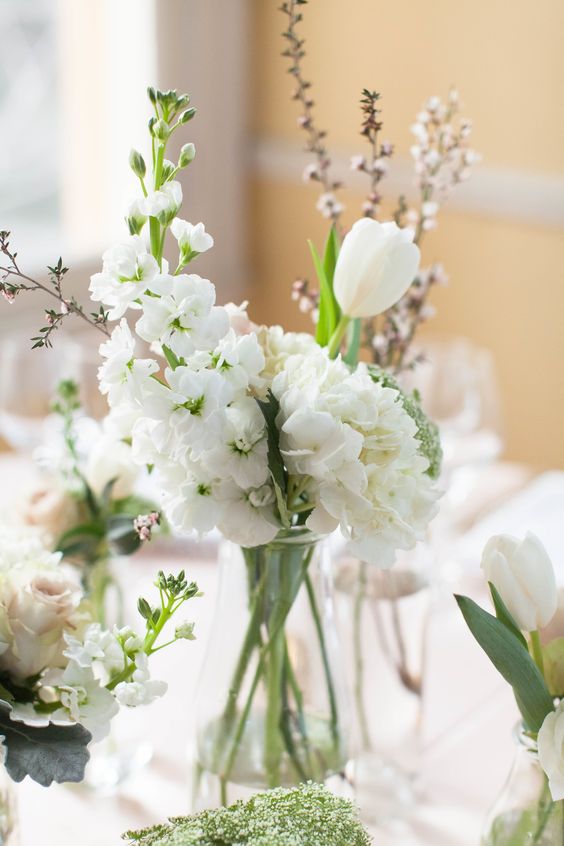 a cute and simple spring wedding centerpiece