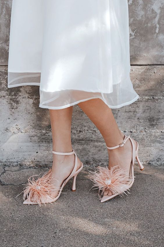 blush wedding shoes with ankle straps and feathers plus rhinestones are amazing for a lovely and glam bridal look