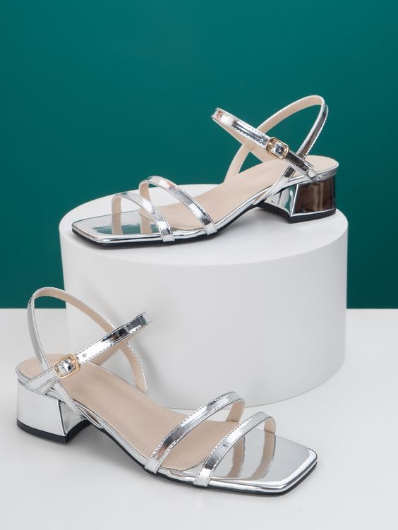 comfortable square toe wedding shoes with straps and block heels will look chic and stylish and will add interest to the look