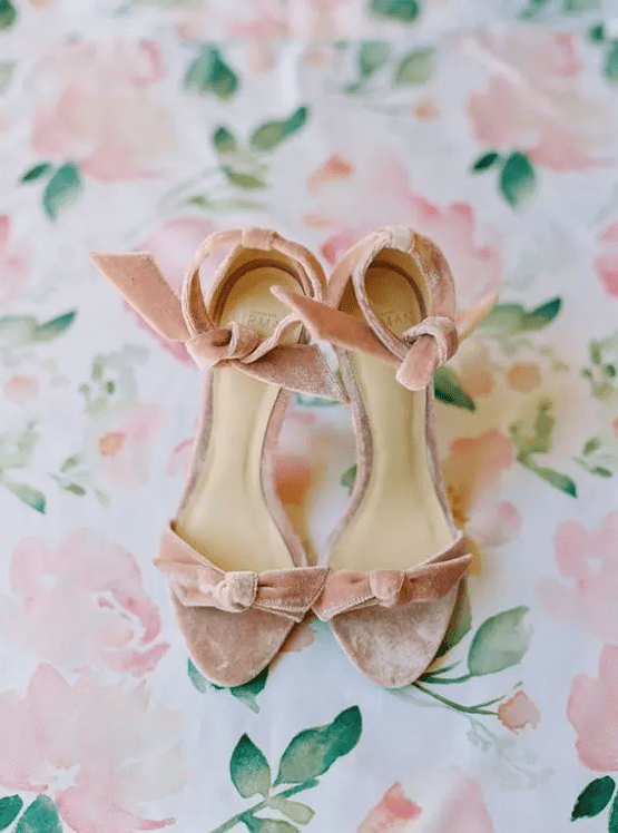 pink velvet heeled sandals are a cute idea to incorporate a trendy material into your wedding and look girlish and a bit retro