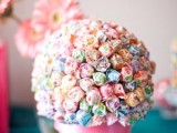 22 Funny Ways To Incorporate Lollipops Into Your Wedding 19