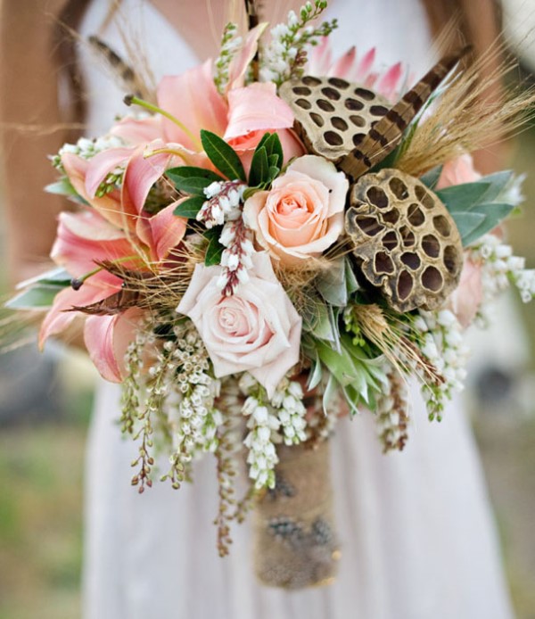 Textural wedding bouquets with feathers  12