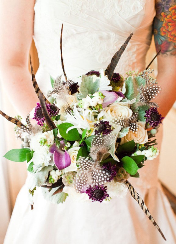Textural wedding bouquets with feathers  13