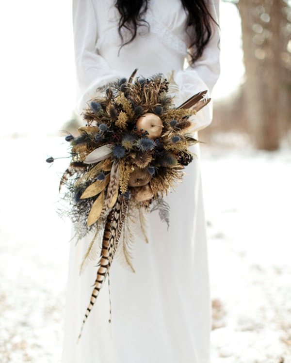 Textural wedding bouquets with feathers  9