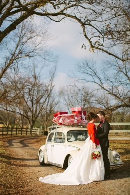 Chic Retro Styled Car Ideas For Your Wedding