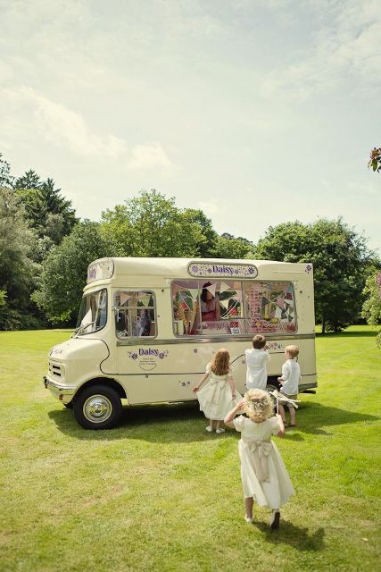 an ice cream truck is a lovely idea for a wedding outdoors, let your guests and especially kids enjoy choosing and eating as much ice cream as they want