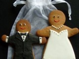 funny couple’s gingerbread cookies in a sheer favor bag are cute and lovely wedding favors to make