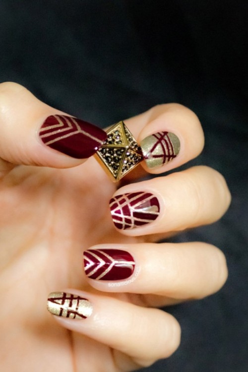 chic art deco burgundy and gold wedding nails are lovely for vintage-loving bride