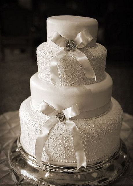 Picture Of Adorable Bow Wedding Cakes 11