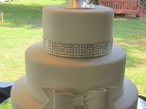 25 Adorable Bow Wedding Cakes20