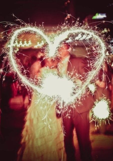a heart shaped sparkler is always a good idea for a wedding, you can rock soem for your wedding send off or for your party