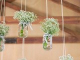 25 Various Ways To Use Baby’s Breath At Your Wedding24
