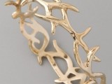 a gold antler ring is a cool wedding and not only wedding accessory, will fit a woodland wedding easily