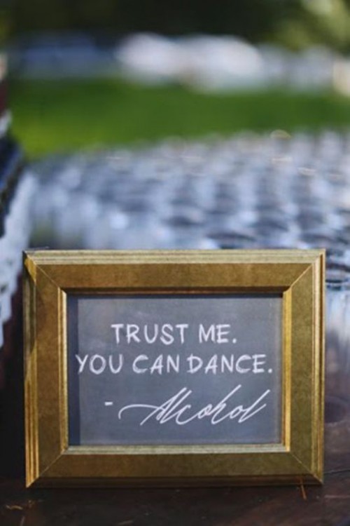 a wedding drink station and a fun framed quote sign is a cool idea for a wedding, you will add a touch of fun to your wedding