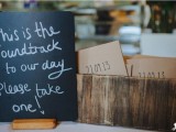 wedding favors featuring vinyl with your favorite songs or music and a chalkboard sign