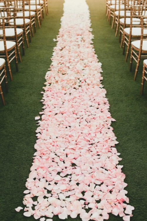 Gorgeous Ways To Use Ombre Wedding Flowers