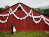 25 Inspiring Barn Wedding Exterior Decor Ideas