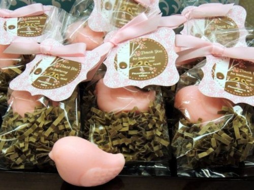 little pink soap pieces shaped as birds are a cool hint on love birds and great wedding favors that won't break the bank