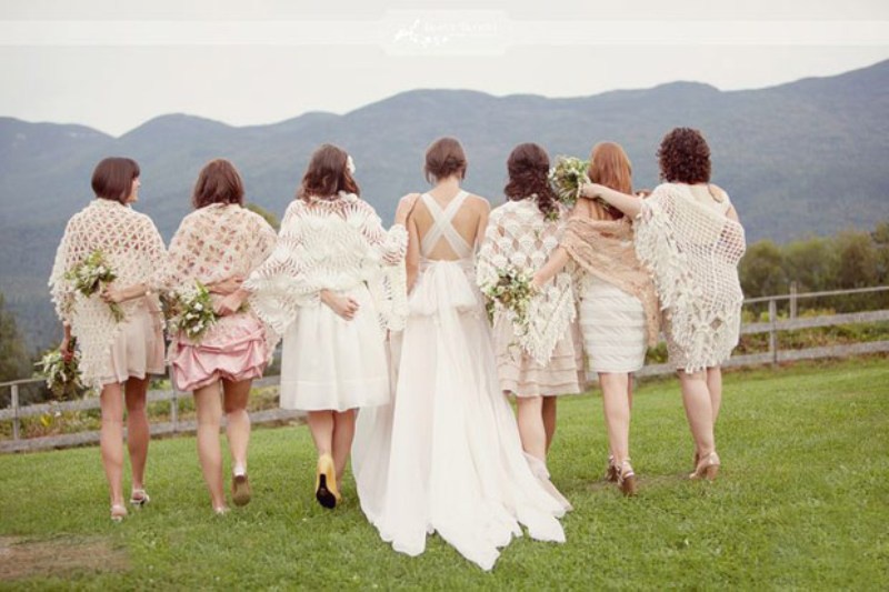 different neutral crochet coverups for the bridesmaids to make them look more casual, relaxed and feel warm