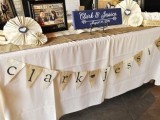 27-sweet-ways-to-decorate-your-wedding-with-pennants-10