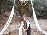 27-sweet-ways-to-decorate-your-wedding-with-pennants-17