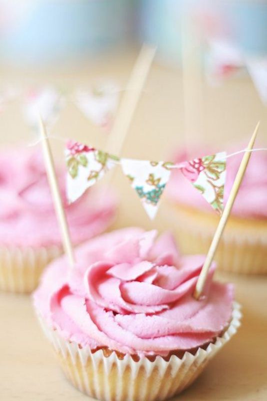 Picture Of sweet ways to decorate your wedding with pennants  4