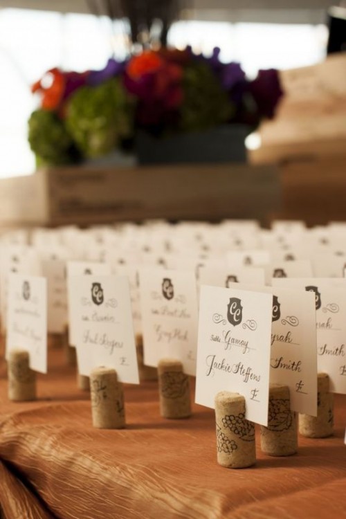 wine corks with cards are lovelt escort cards for a fall vineyard wedding and they can be rocking in other seasons, too