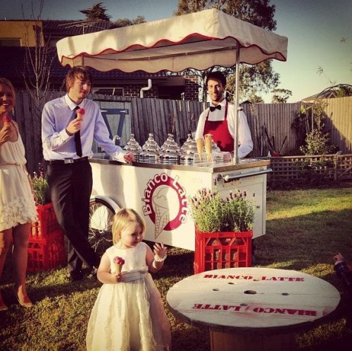 Latest Foodie Trends To Incorporate Into Your Wedding Trend