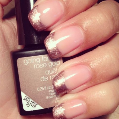 a French manicure with rose gold tips is a very romantic and glam idea for a modern glam bride