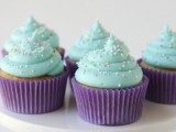 cupcakes with mint and sprinkle icing and purple liners are delicious and cool-looking