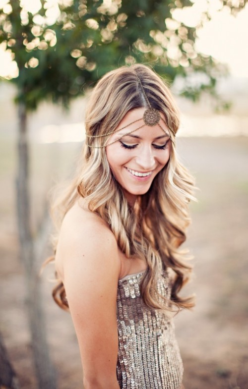 long beachy waves down with a boho chain headpiece is a very chic and stylish idea for a boho girl, it can be worn to a beach or any other wedding