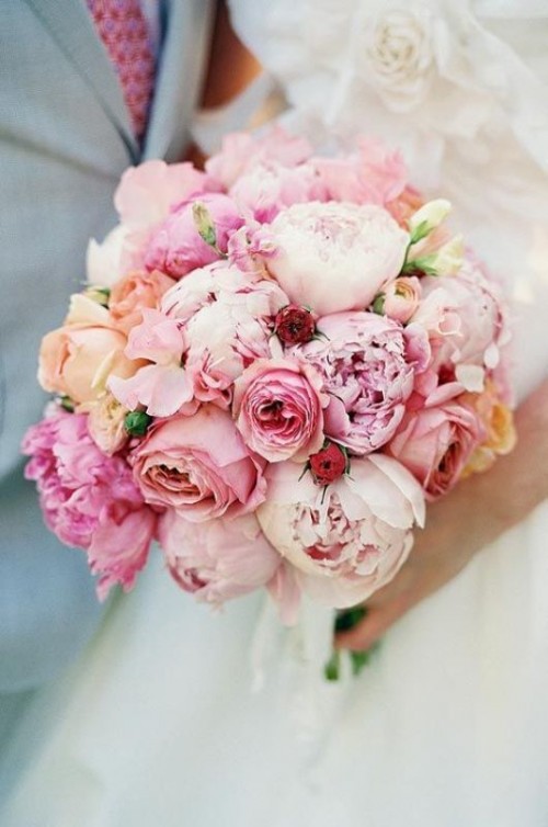 a pretty blush, light pink peony and neutral rose wedding bouquet is a beautiful idea for a spring or summer wedding