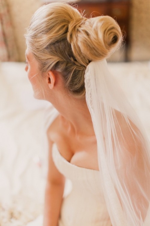 Trendy Wedding Hairstyles Ideas With The Top Knot