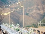 go for a neutral reception space right in the mountains, they will be the main decoration, all-natural and cool