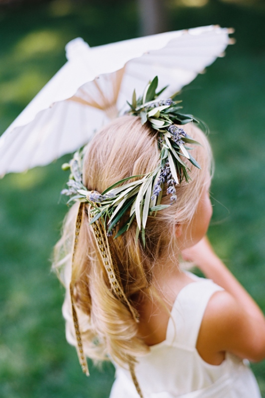 A beautiful olive branch and lilac crown for a little flower girl or for all the bridesmaids is a cool organic idea